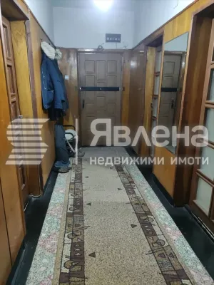 Apartment for sale in Dobrich - Image 4