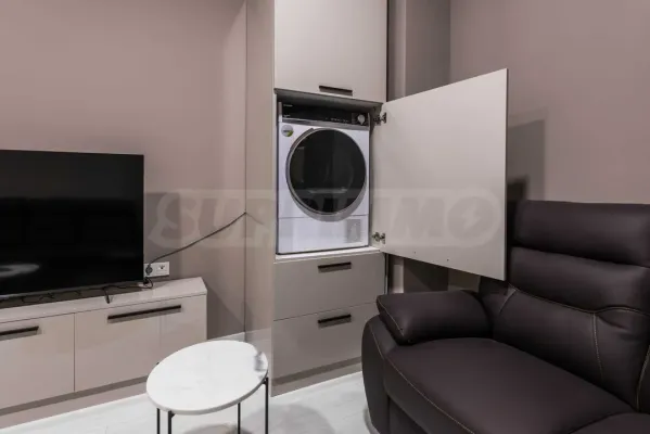 Spacious, Fully Furnished Apartment Near Varna Sea Garden - Image 4