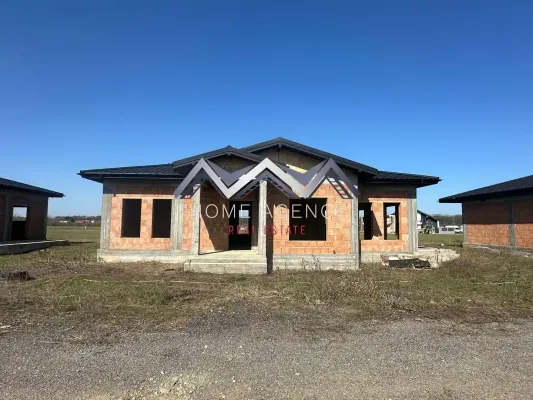 Spacious New House with Land in Balotești, Romania - 3 Bedrooms - Image 5
