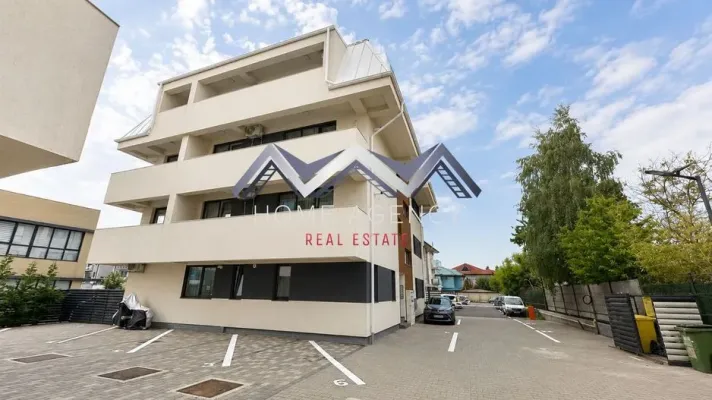 Stylish Fully Furnished Apartment in Otopeni for Sale. - Image 4