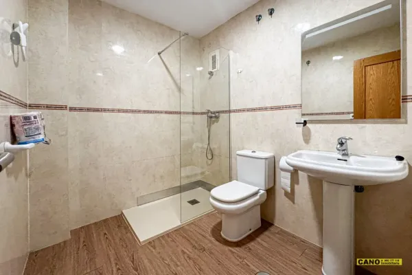 Apartment for sale in Almería - Image 1