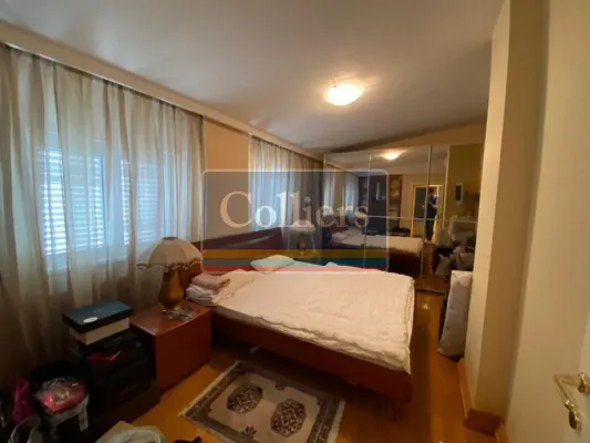 Luxury Two-Level Penthouse Apartment in Belgrade's Dorćol District - Image 1