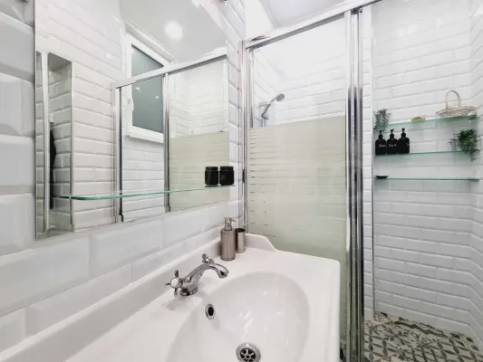 Bright Sofia Center Apartment – Fully Furnished - Image 2