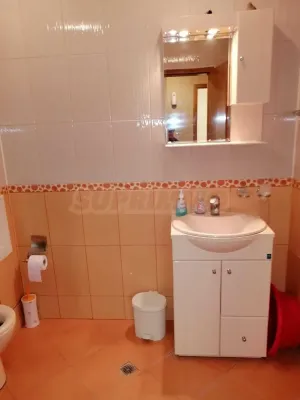 Stylish apartment near market, universities &amp; amenities in Varna. - Image 5