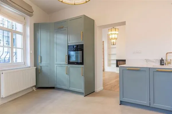 Charming Neo-Classical House with Terrace in the Heart of Châtelain - Image 5
