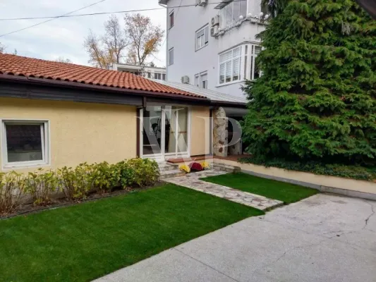 Spacious House with Garden & Gym Near Belgrade - Perfect Family Home - Image 2
