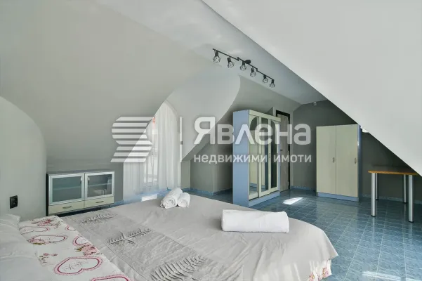 Apartment for sale in Varna - Image 4