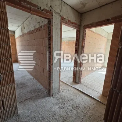 Apartment for sale in Varna - Image 4