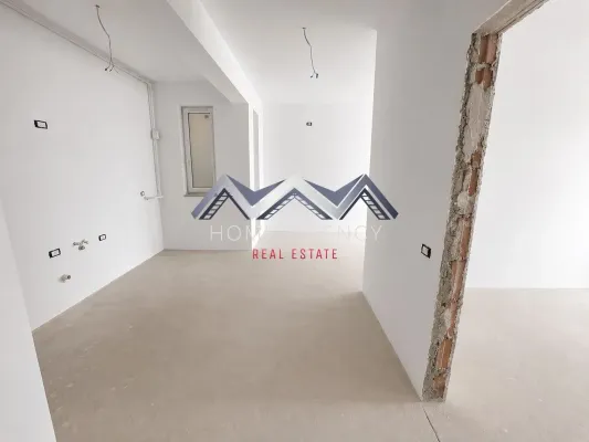 Apartment for sale in Otopeni - Image 1