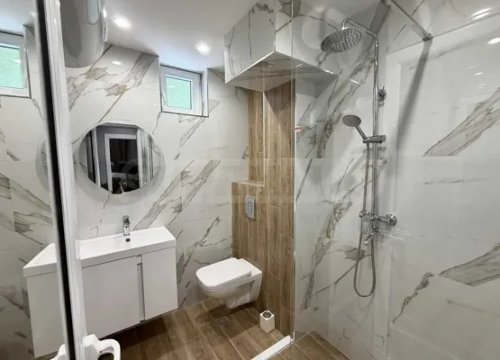 Stylish Plovdiv Apartment Near 'Saint Petersburg' Hotel - Image 4