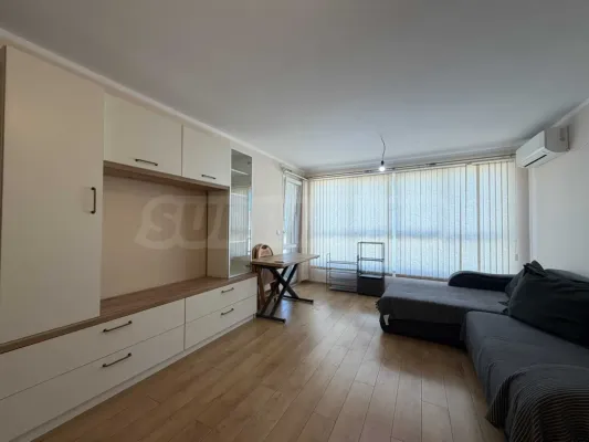 Stylish Burgas Apartment in 'Lazur' Area - Image 5