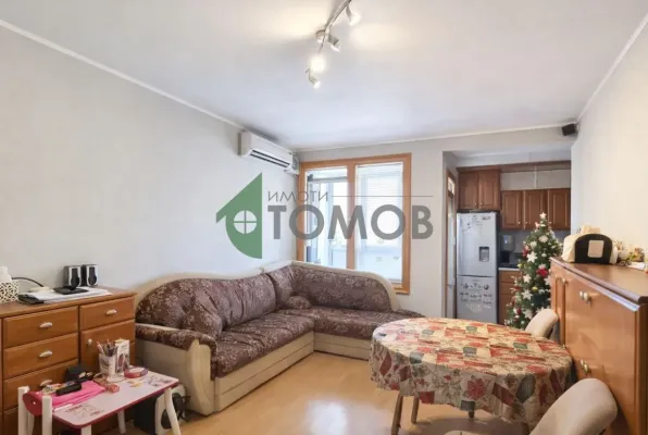 Spacious 3-Bedroom Fully Furnished Apartment in Stara Zagora Center - Image 2