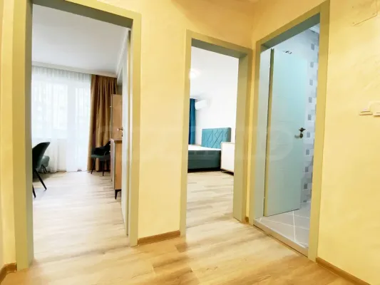 Stylish Two-Bedroom Apartment with Parking in Plovdiv - Image 4