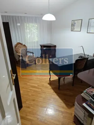 Spacious Belgrade Estate: 10 Bedrooms, Luxury Home for Sale - Image 3