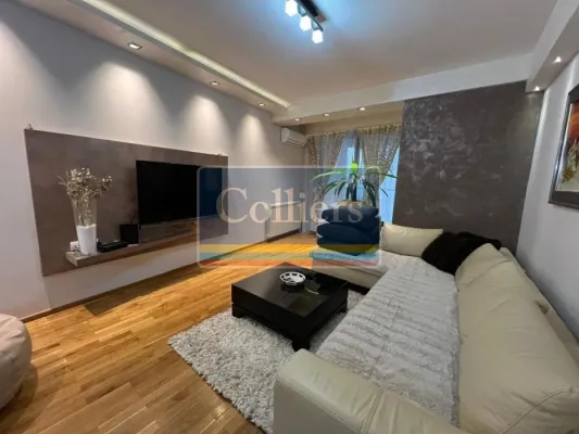 Spacious 3-Bedroom Apartment with Garage Near Church of Saint Sava - Image 5