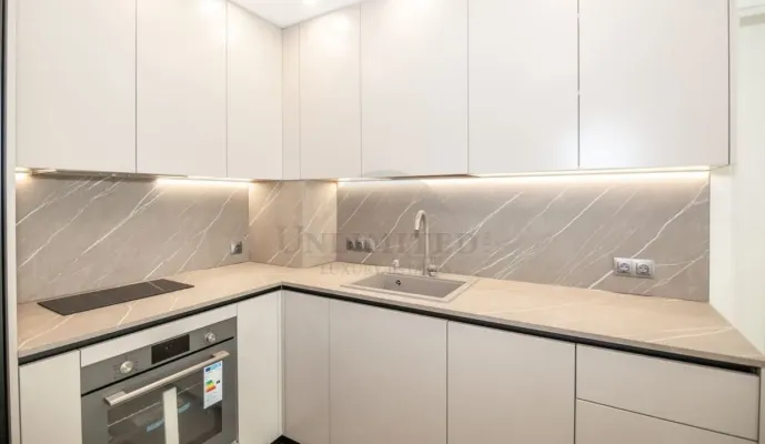 Spacious Fully Furnished One-Bedroom Apartment in Prime Dianabad Location - Image 1