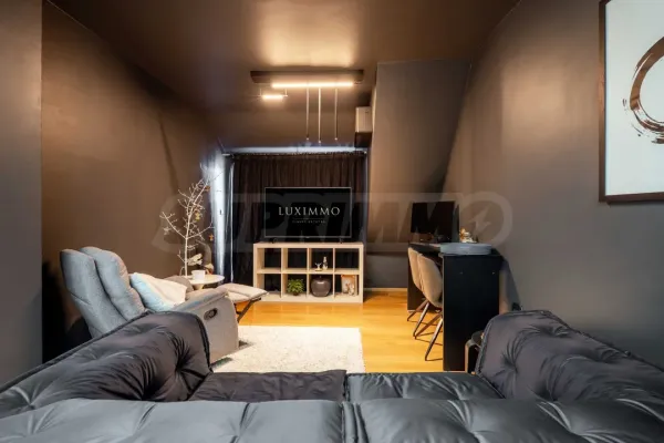 Spacious Two-Level Apartment in Kırşıyakı, Plovdiv. - Image 4