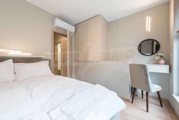 Spacious Fully Furnished Apartment in Varna City Center - Penthouse - Image 5
