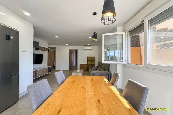 Spacious 3-Bedroom Apartment Near Beach in Roquetas de Mar - Image 3