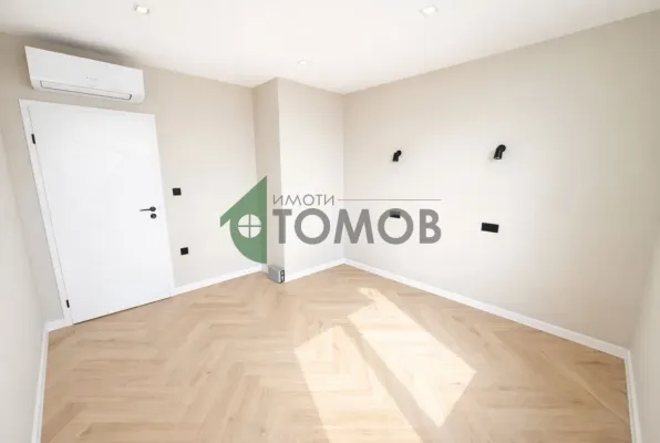 Spacious Stara Zagora Apartment with Panoramic Views - Image 5