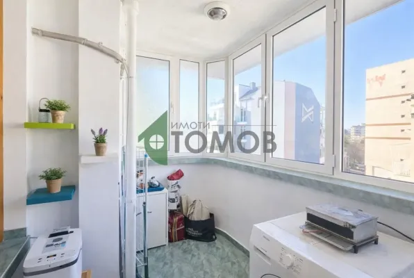 Spacious 3-Bedroom Fully Furnished Apartment in Stara Zagora Center - Image 3