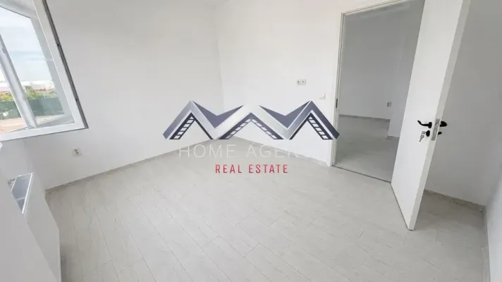 Apartment for sale in Otopeni - Image 2
