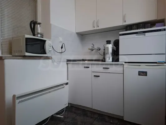 Stylish apartment near Sofia University metro. - Image 2