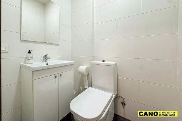 Spacious 4-Bedroom Duplex in Aguadulce with Sea Views – For Sale - Image 4