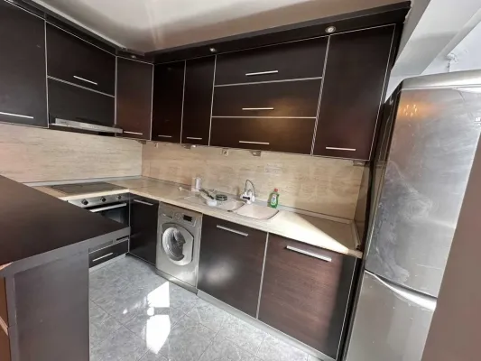 Spacious 3-Bedroom Apartment in Varna's Center - Image 1