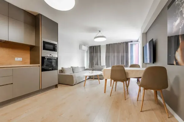 Stylish Sofia Apartment – Central Location &amp; Views - Image 4