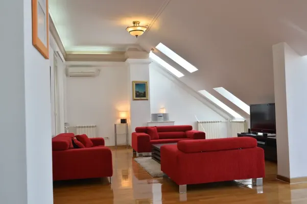 Spacious Modern Penthouse Apartment with Stunning Vračar Views - Image 3