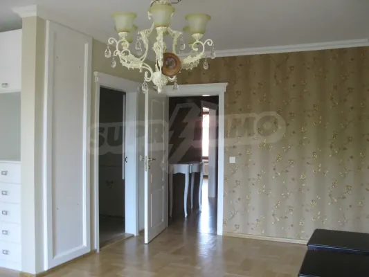 Luxury Four-Level Villa in Kirsiyaka District - Image 4