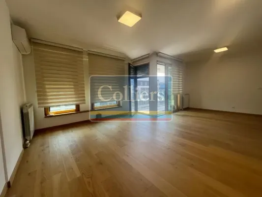 West 65: Modern Office Space - Image 4