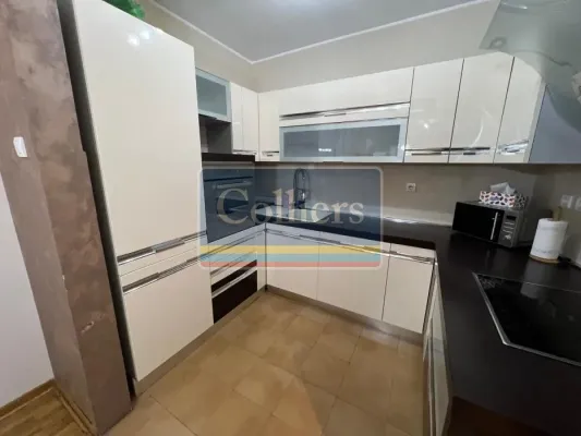 Spacious 3-Bedroom Apartment with Garage Near Church of Saint Sava - Image 2