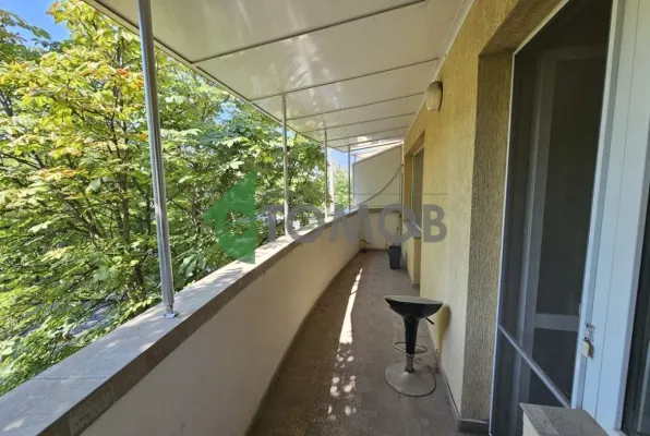 Spacious 1-Bedroom Apartment in Central Stara Zagora – 60m² - Image 4