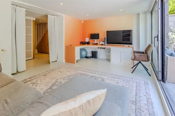 Beautifully Renovated House in Beersel with Garden &amp; Space! - Image 1