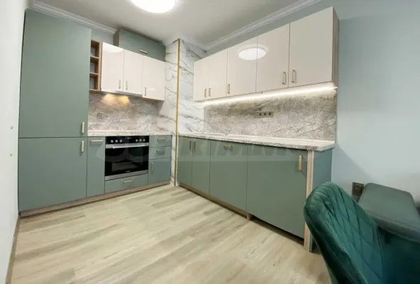 Stylish Two-Bedroom Apartment with Parking in Plovdiv - Image 1