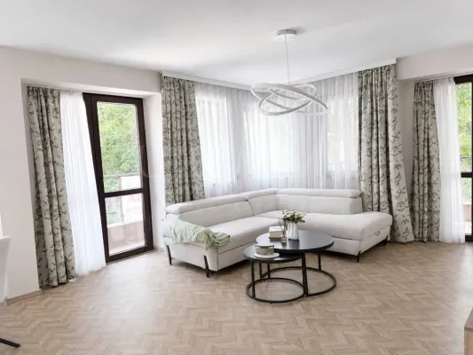 Marasha Apartment: Parkside, Two-Bedroom Gem! - Image 4