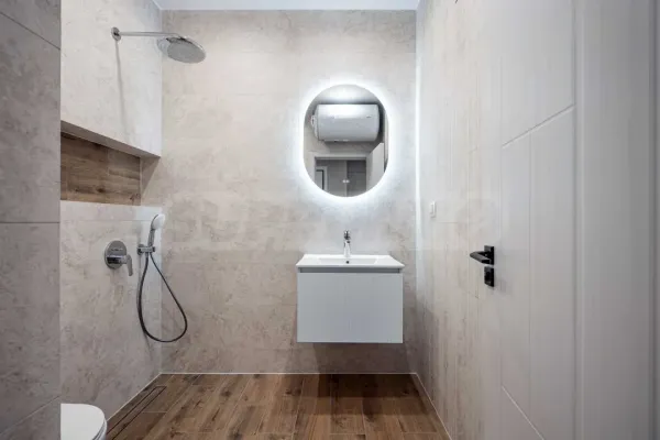 Luxury Plovdiv Apartment in Residential Park - Image 2