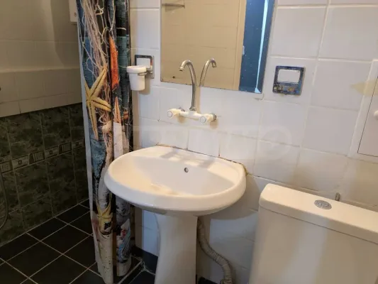 Stylish Fully Furnished Apartment Near Music School in Burgas - Image 2