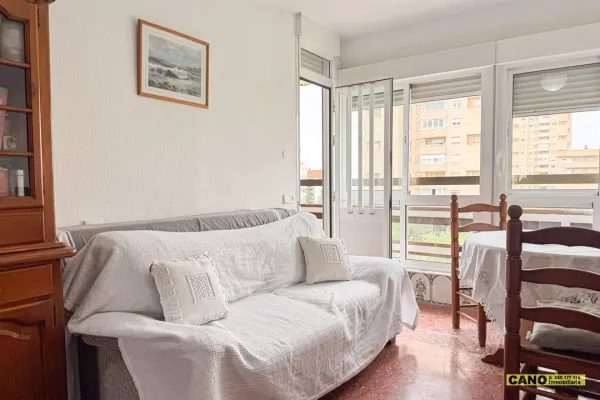 Spacious 2-Bedroom Apartment with Terrace in Aguadulce, Spain - Image 5