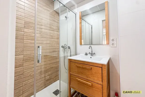Stylish 3-Bedroom Apartment in Almería’s Zapillo – Perfect Investment - Image 3