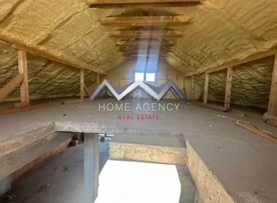 House for sale in Otopeni - Image 1