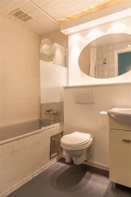 Spacious 6-Bedroom House with Garden in Ukkel – Perfect Family Home - Image 4