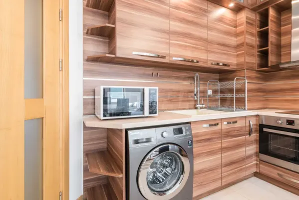 Spacious Apartment with Parking in Aspinovo, Varna. - Image 4