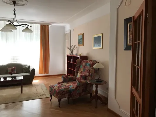 Spacious 3-Bedroom Apartment in Belgrade, Excellent Location - Image 3