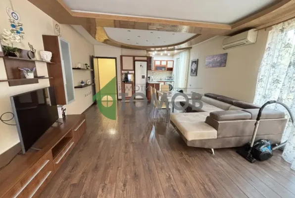 Spacious Fully Furnished Three-Bedroom Apartment in Stara Zagora - Image 4