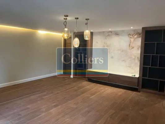 Spacious 4-Bedroom Apartment with Garage in Belgrade's Prime Location - Image 5
