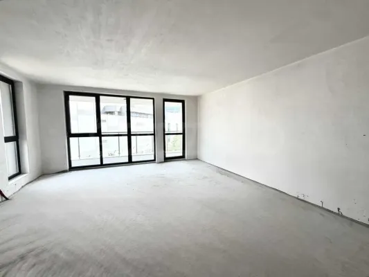 Stylish Sofia Apartment – Prime Location! - Image 5
