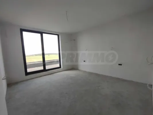 Spacious Seafront Apartment with Panoramic Views in Burgas, Bulgaria. - Image 2